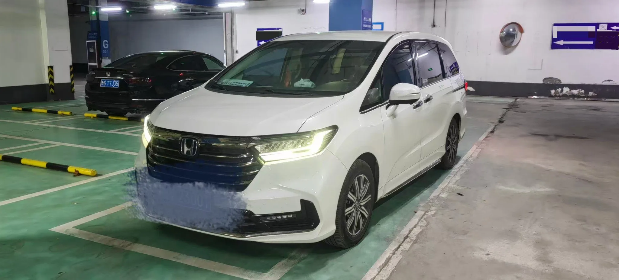 2022 Odyssey 2.0L e:HEV Sharp & Premium Edition