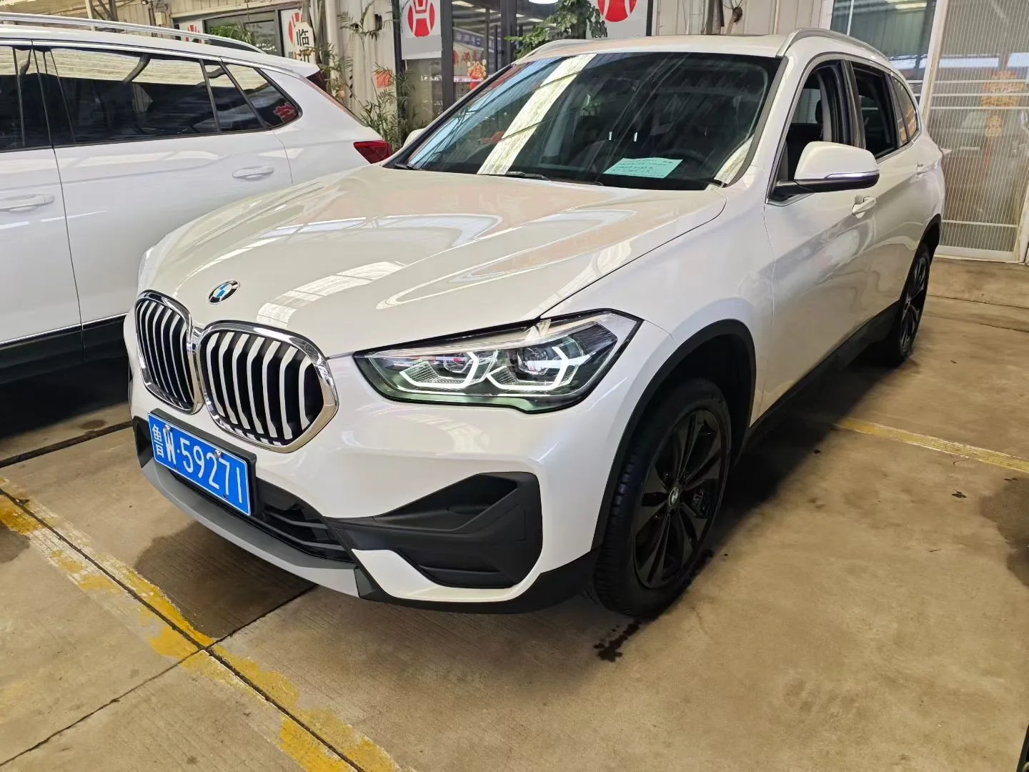 2020 BMW X1 sDrive20Li Стиль