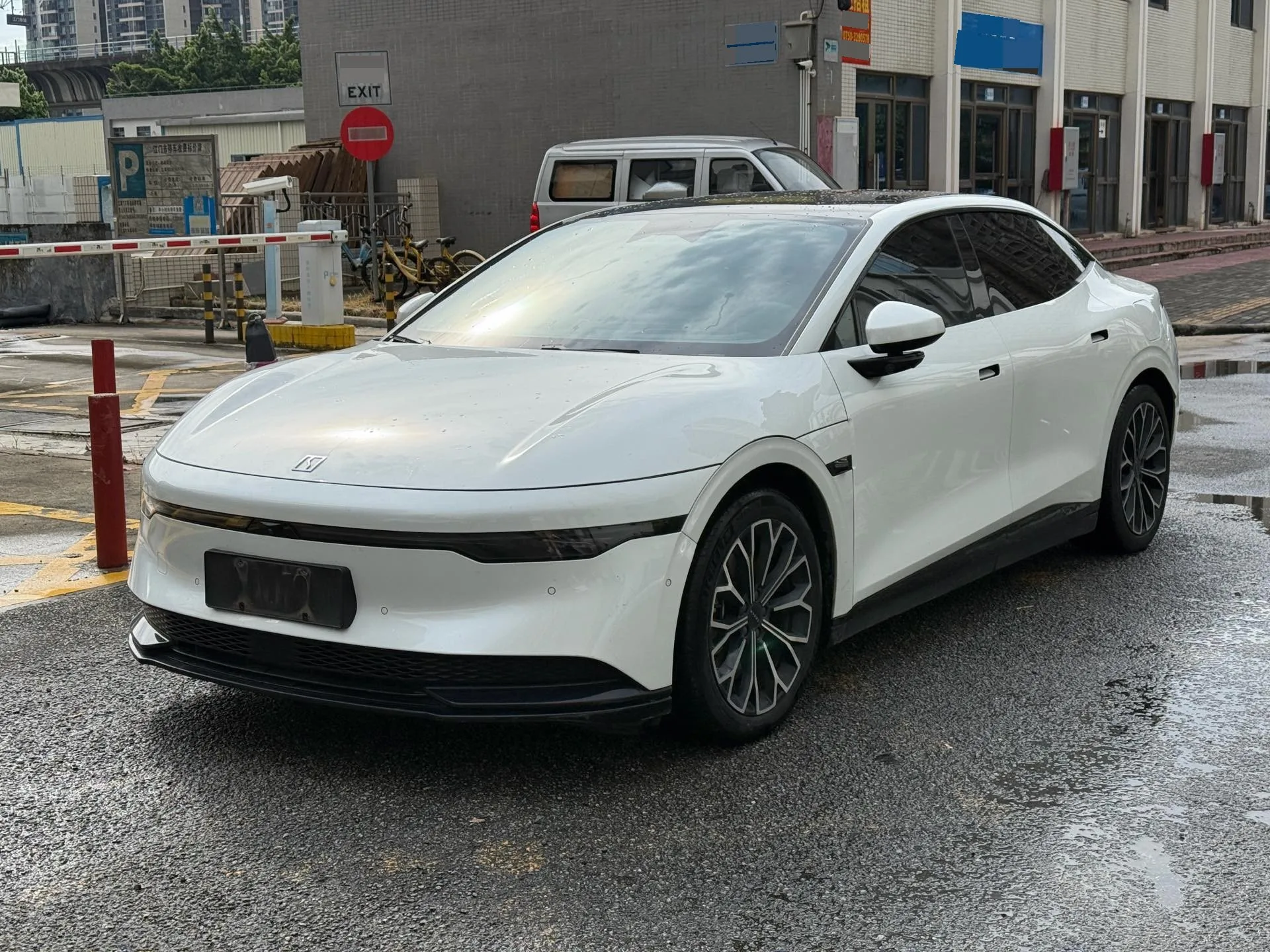Zeekr 007 2024 Rear-Wheel Drive 75kWh
