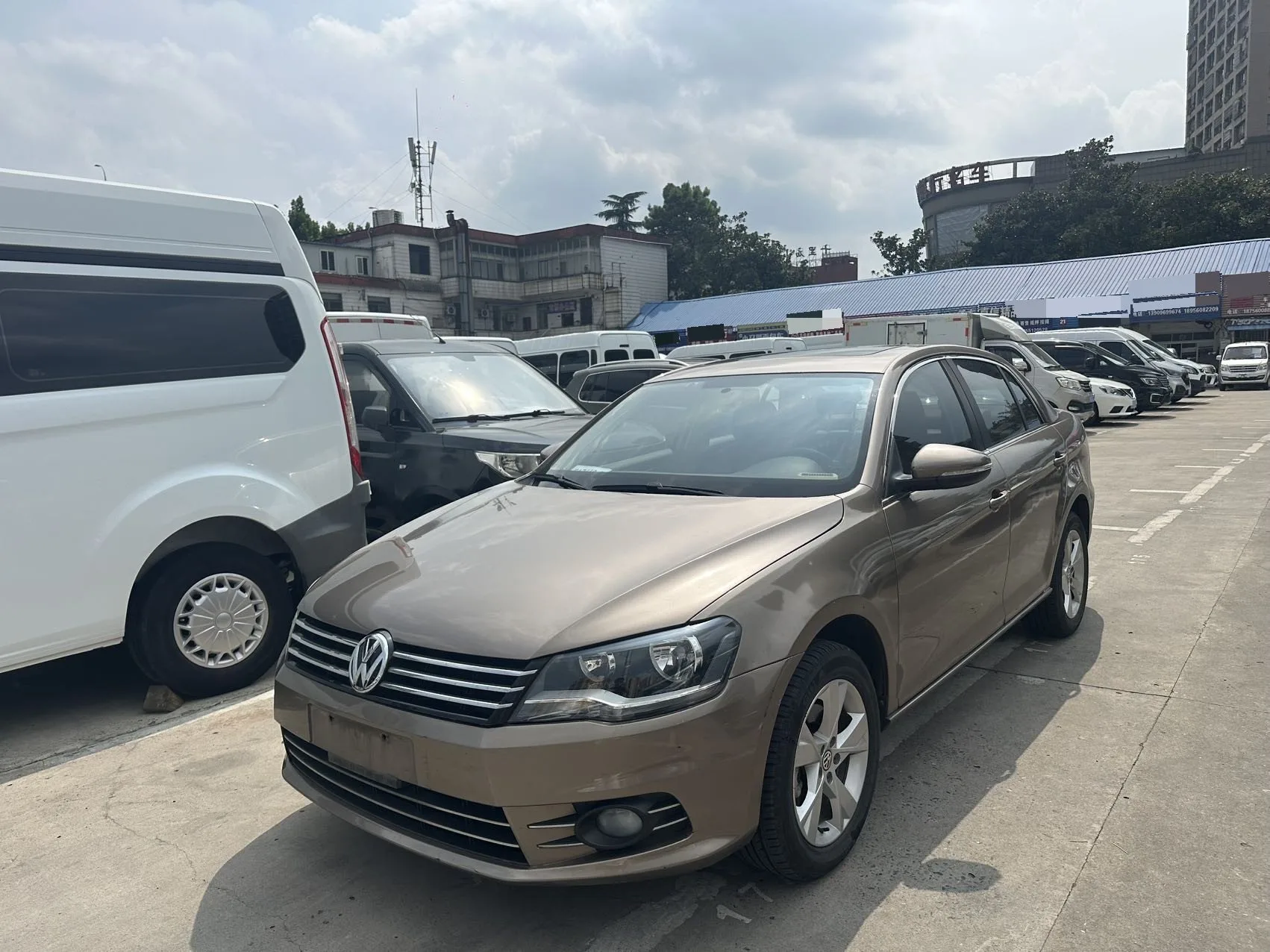 2013 Volkswagen Bora 1.6L Automatic Fashion Edition