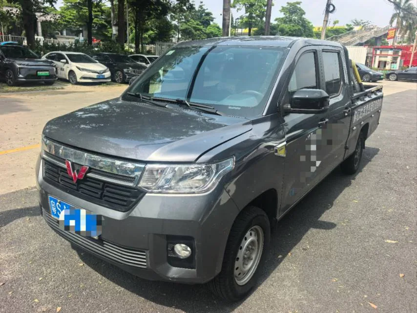 Wuling 2021 Zhengtu 1.5 Pioneer Manual Transmission