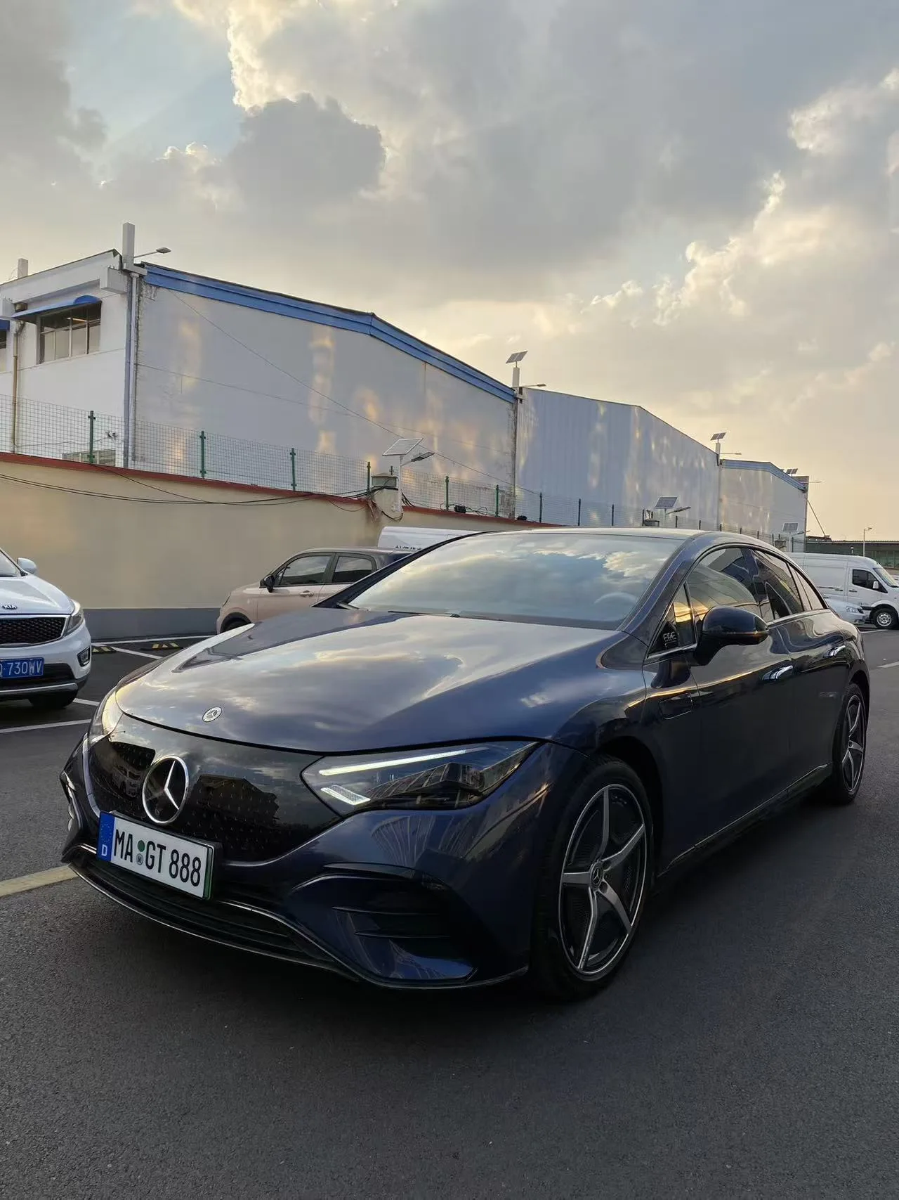 2022 Mercedes-Benz EQE 350 First Edition Special Edition