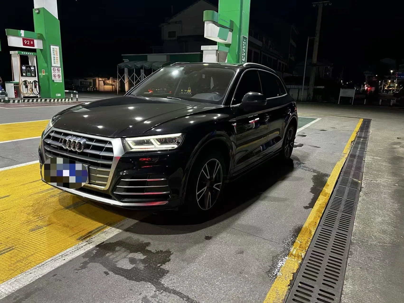 Ауди Q5L 2020 40 TFSI Роскошь Мода Версия