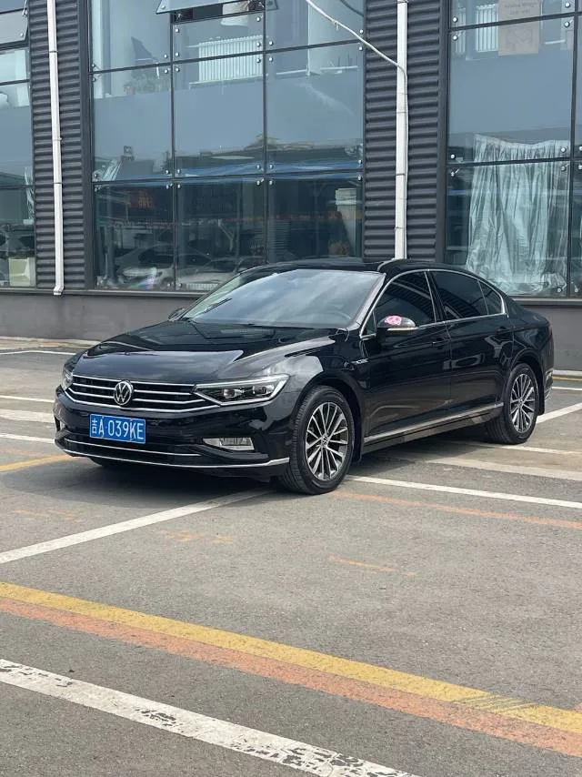 2020 Volkswagen Passat 330TSI DSG Luxury