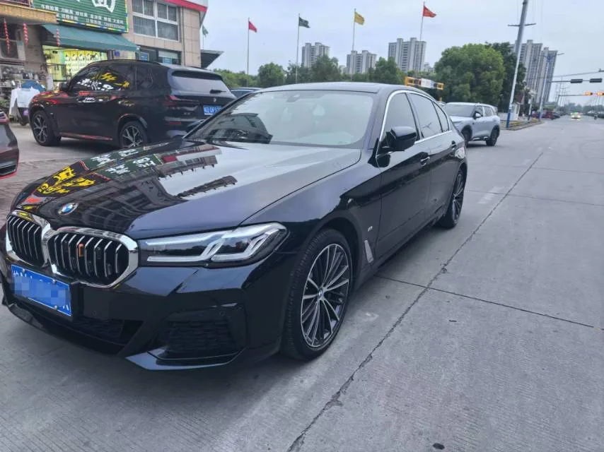2022 BMW 5 Series Facelift 530Li Leading Edition M Sport Package
