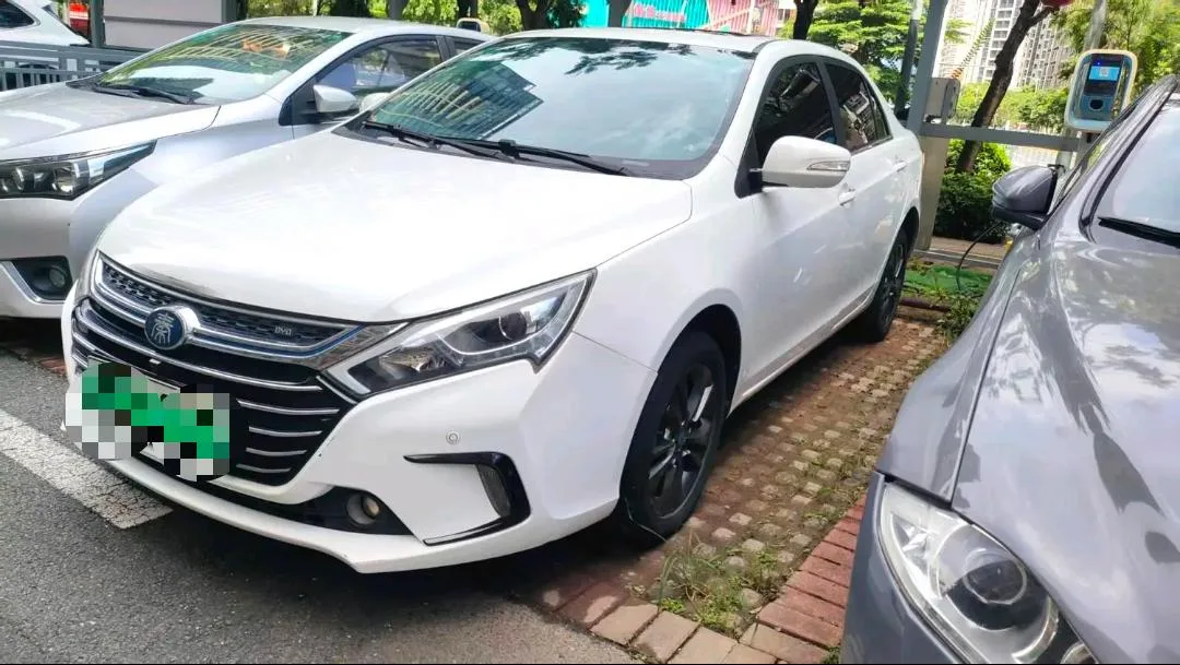 Qin New Energy 2017 1.5T Premium Edition