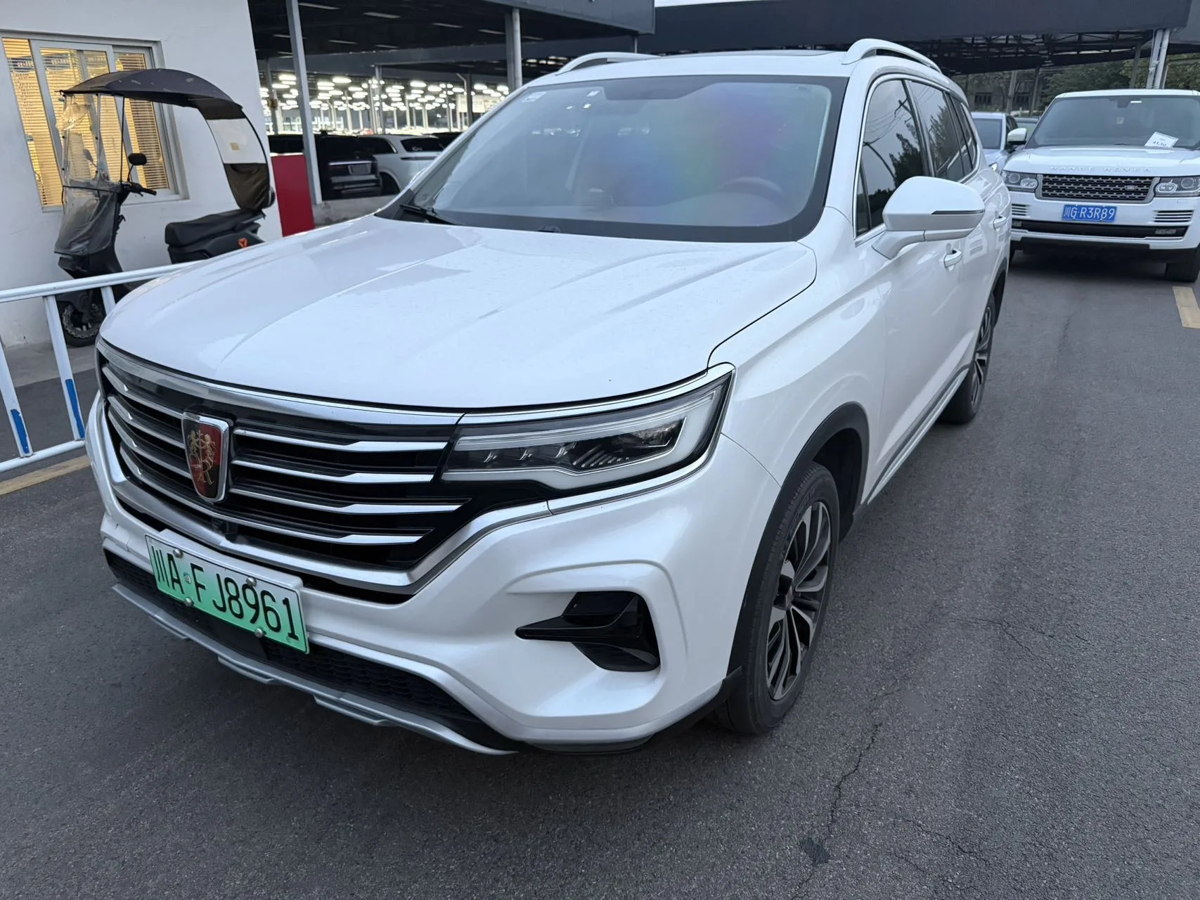 Роуве RHS5 eMAX 2020 500PHEV 4G Подключено Роскошь Версия