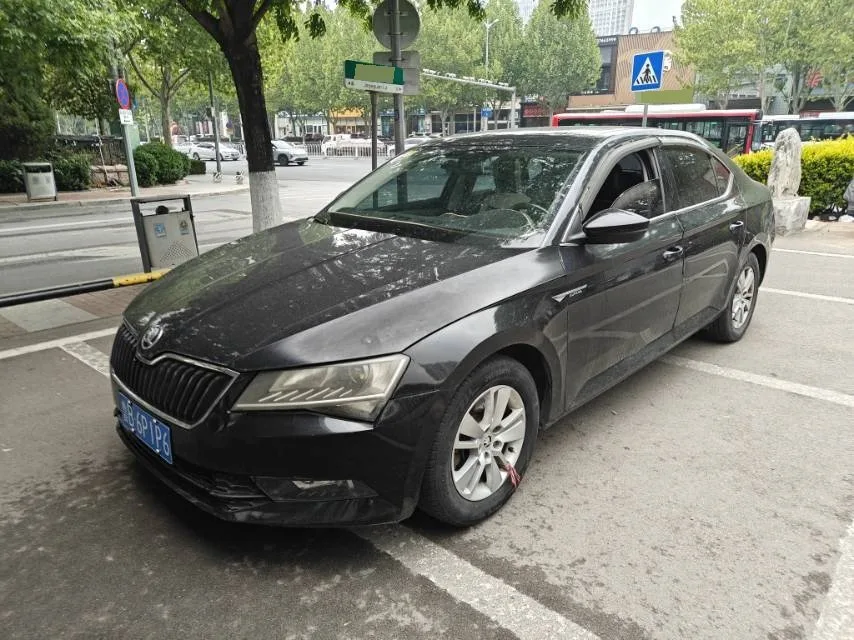 Superb 2018 TSI280 DSG Standard Edition (National V Emission Standard)