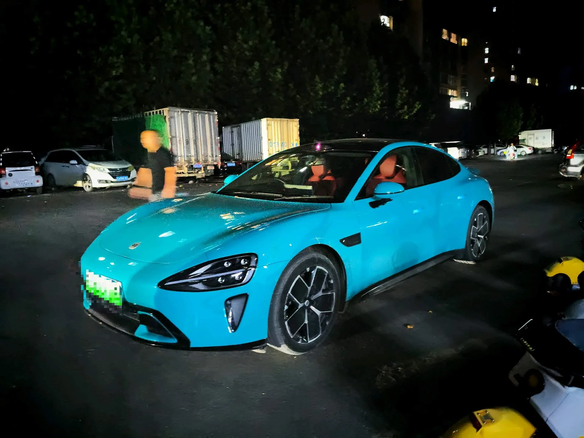 Xiaomi SU7 2024 Model, 830km Rear-Wheel Drive, Long Range, Advanced Intelligent Driving Pro Edition