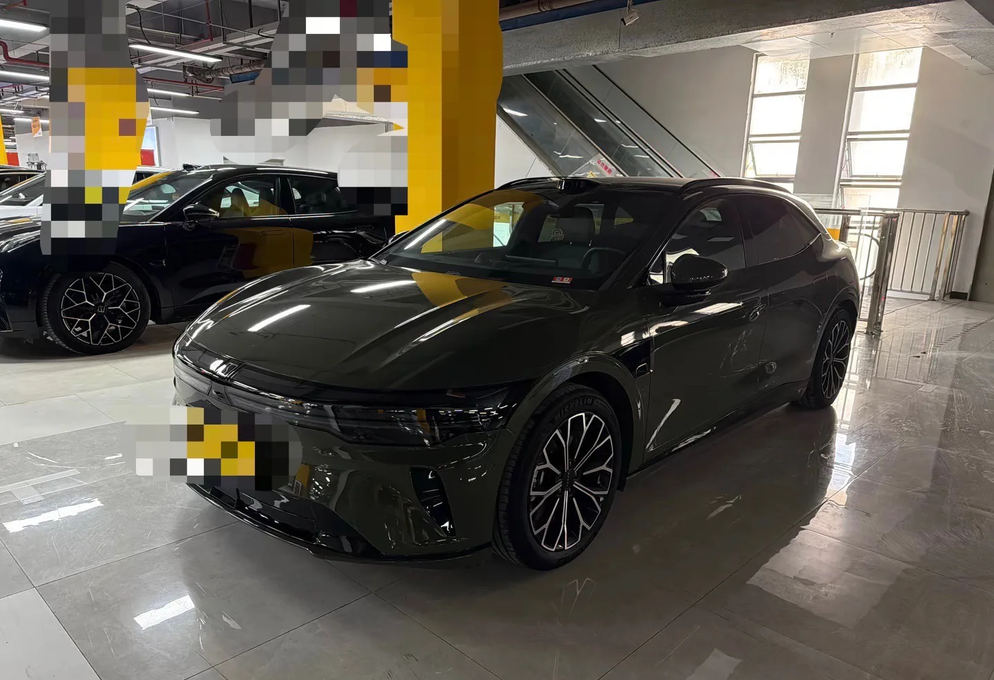 Zeekr 2025 Zeekr 007 GT Rear-Wheel Drive Intelligent Driving Edition 75kWh Automatic Transmission