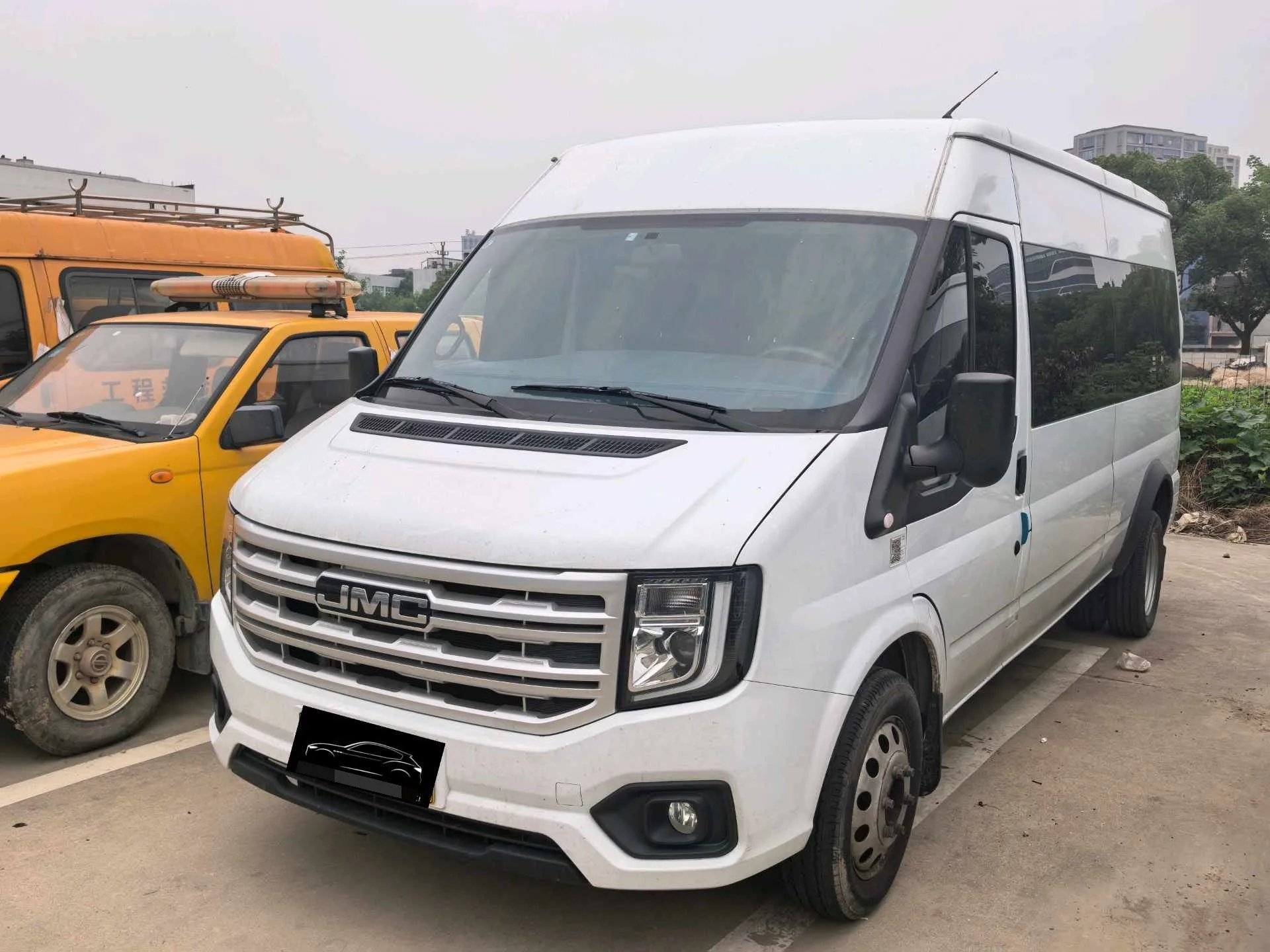 Jiangling Fushun 2023 2.0T Automatic Luxury Long Wheelbase High Roof 10-15 Seats