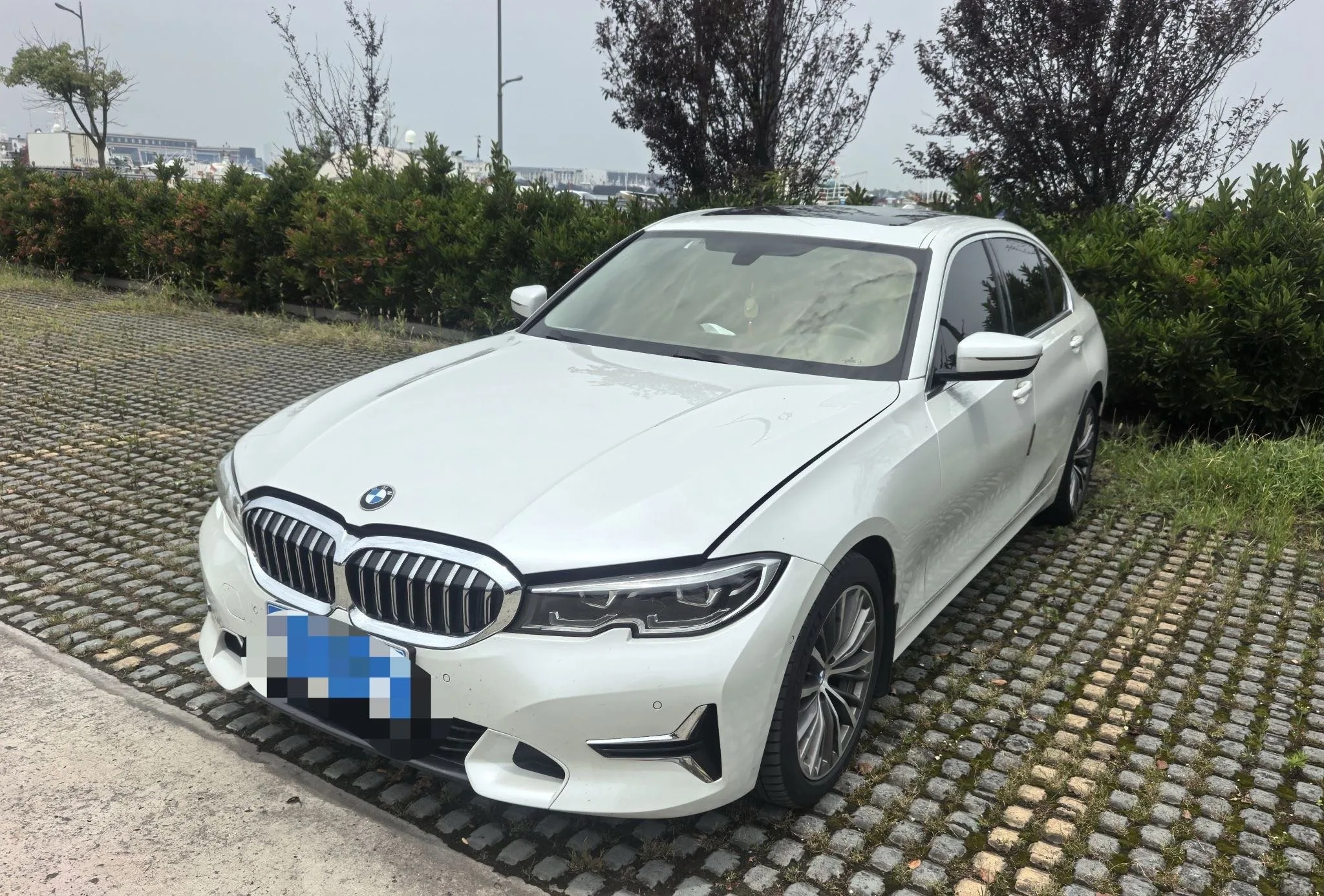 BMW 3 Series 2020 325Li First Edition