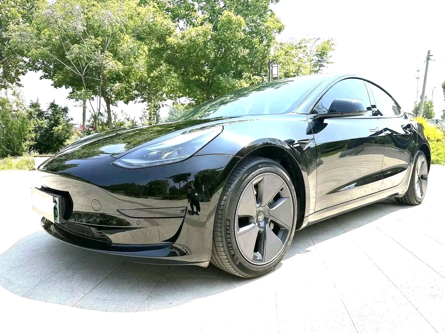 Model 3 2022 Rear-Wheel Drive