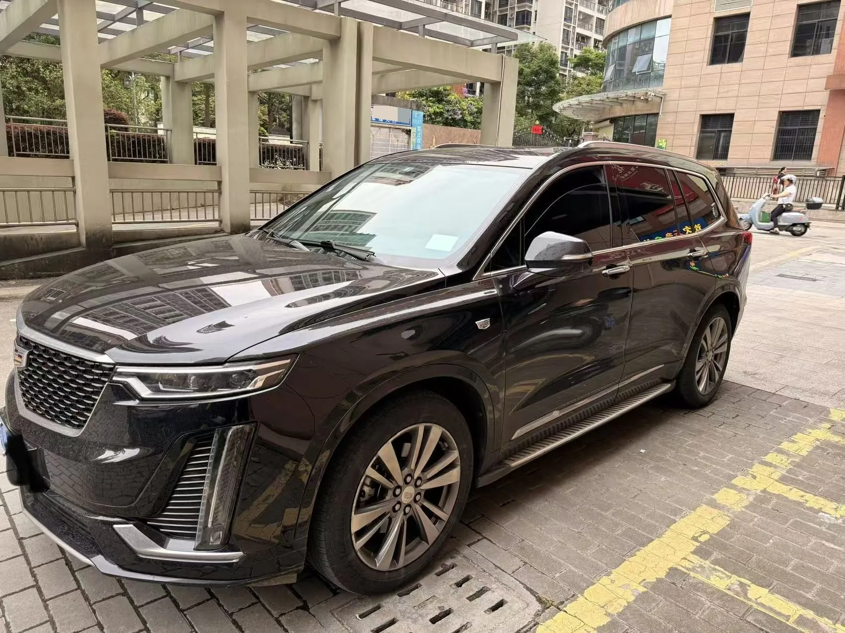 2021 Cadillac XT6 28T 7-Seater Luxury