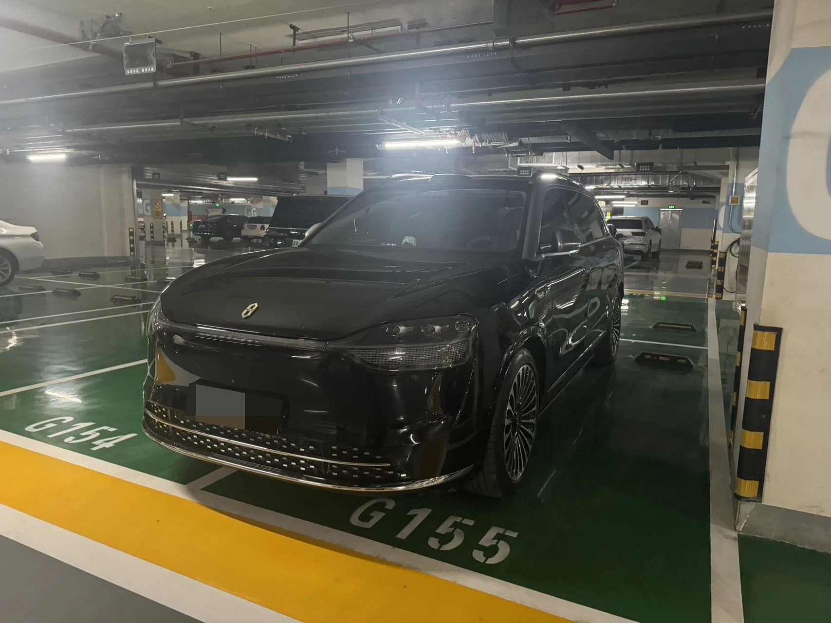 AITO 2024 Model M9 Extended Range Max Edition 42kWh 5-Seater Automatic