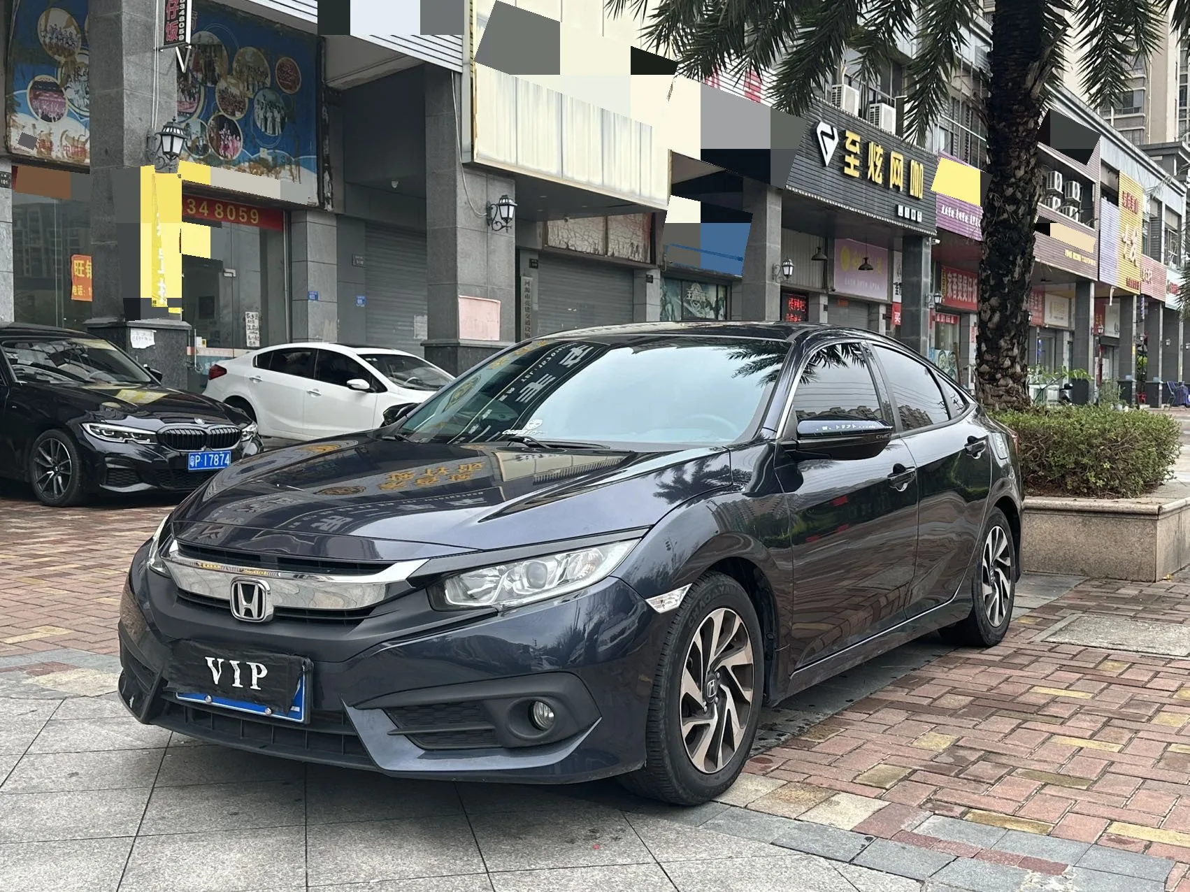 2016 Civic 220TURBO CVT Luxury Edition