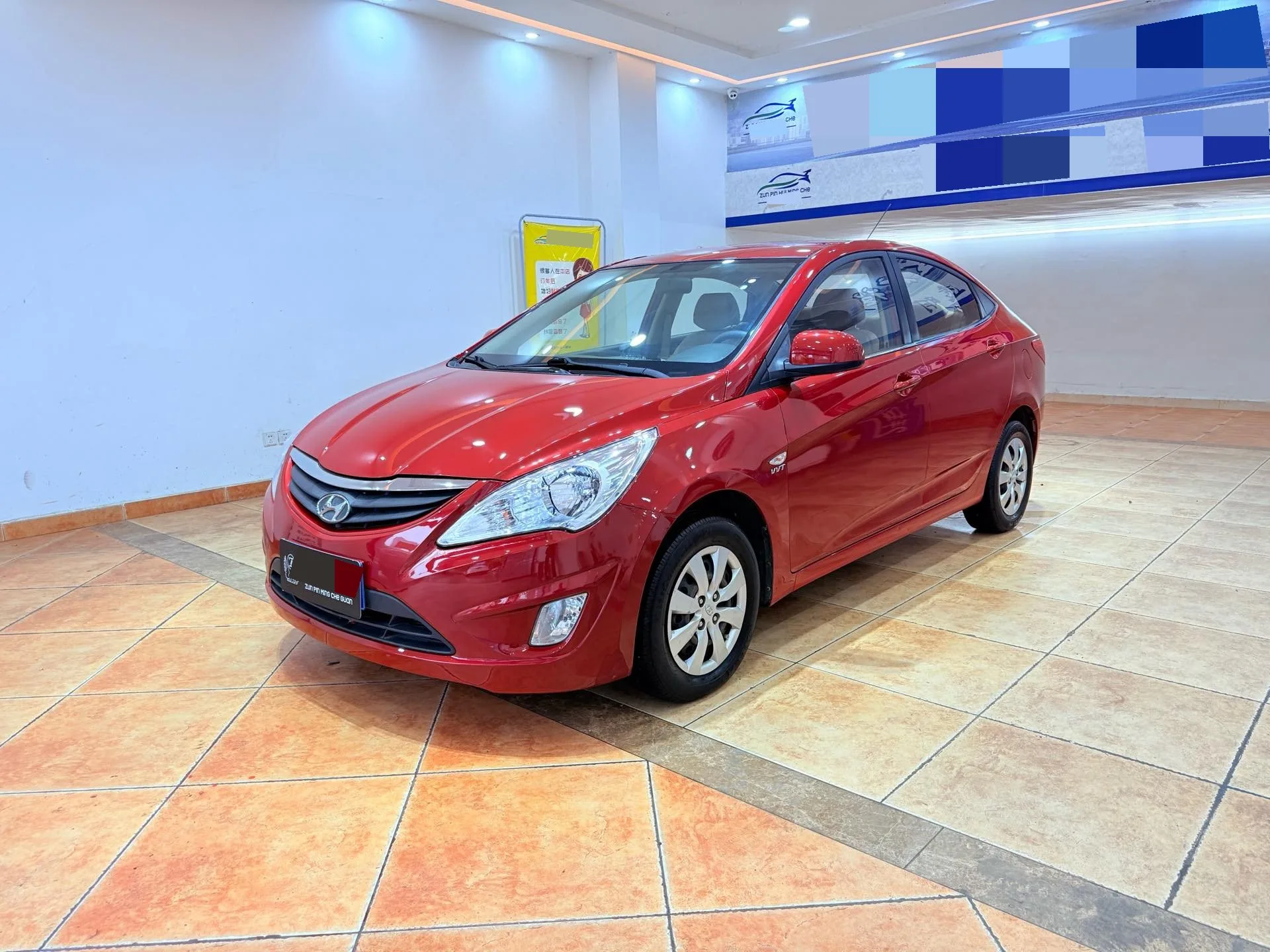2010 Hyundai Reina Sedan 1.4L Automatic Comfort GS