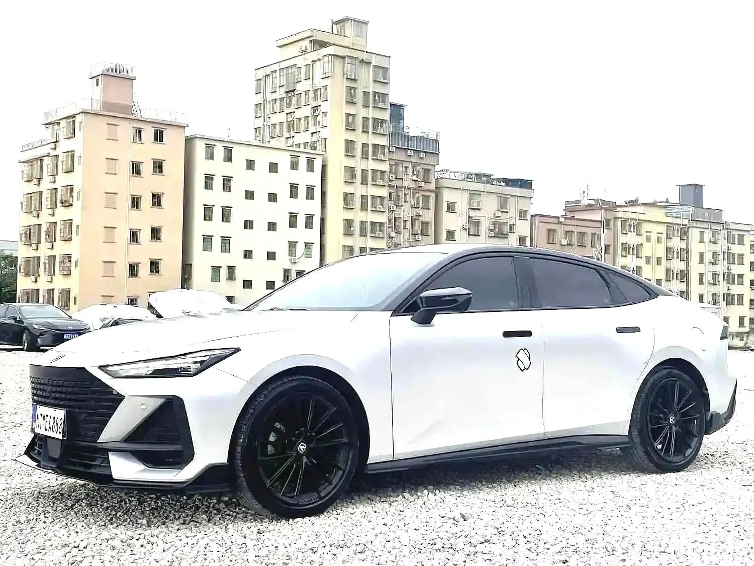 Changan UNI-V 2022 1.5T Premium Edition