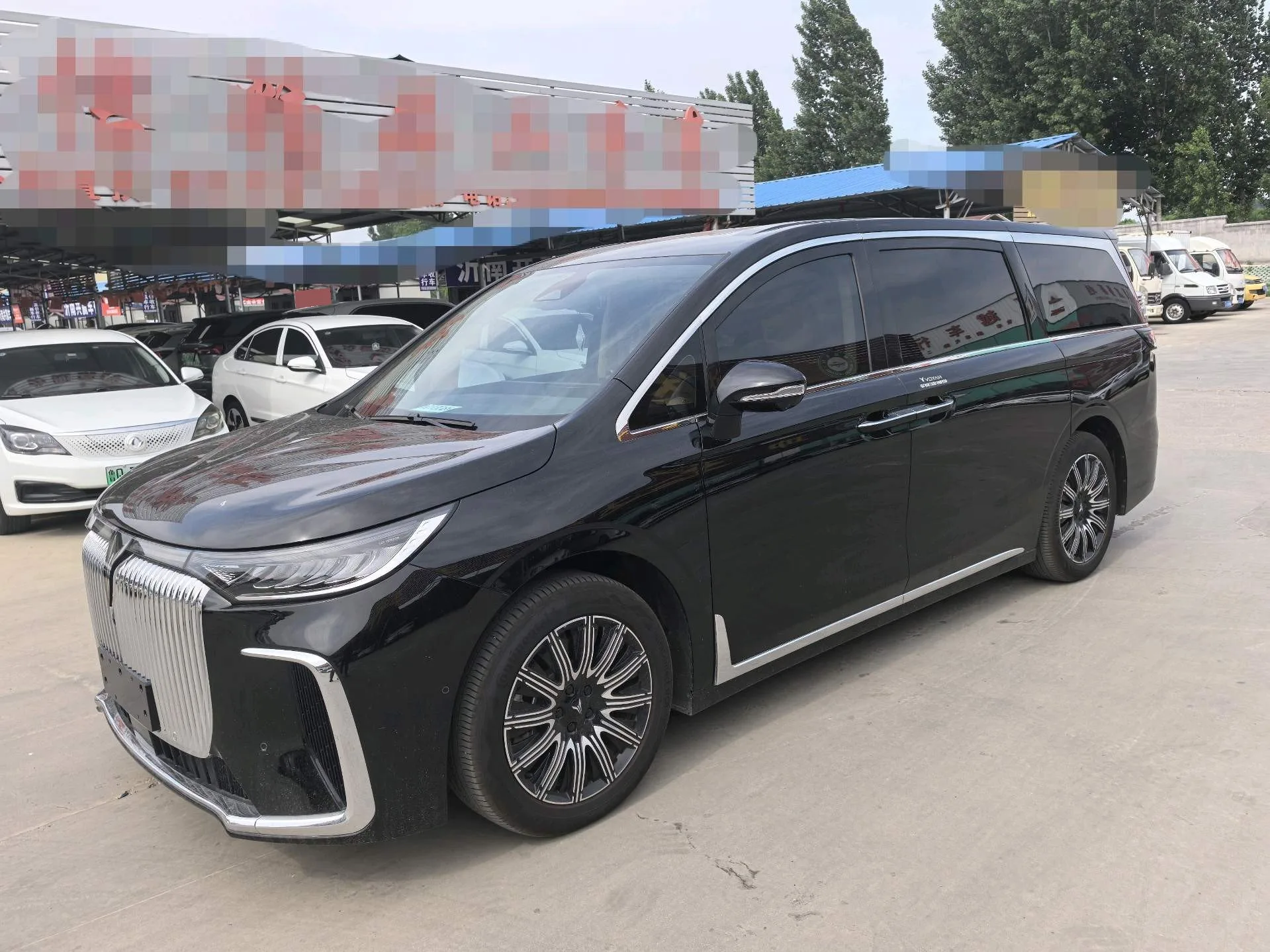 Lan图 2025 Dreamer AWD Kunpeng Excellence Edition Automatic Transmission