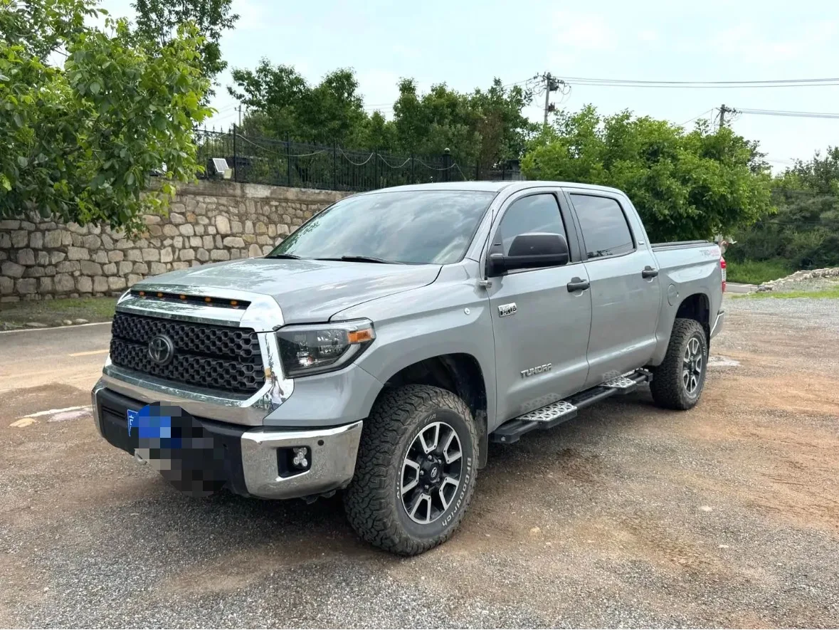 Toyota Tundra (Imported) 2019 Model Year Tundra 5.7 SR5 4WD Double Cab 6.5-Ft Bed U.S. Specification Automatic Transmission