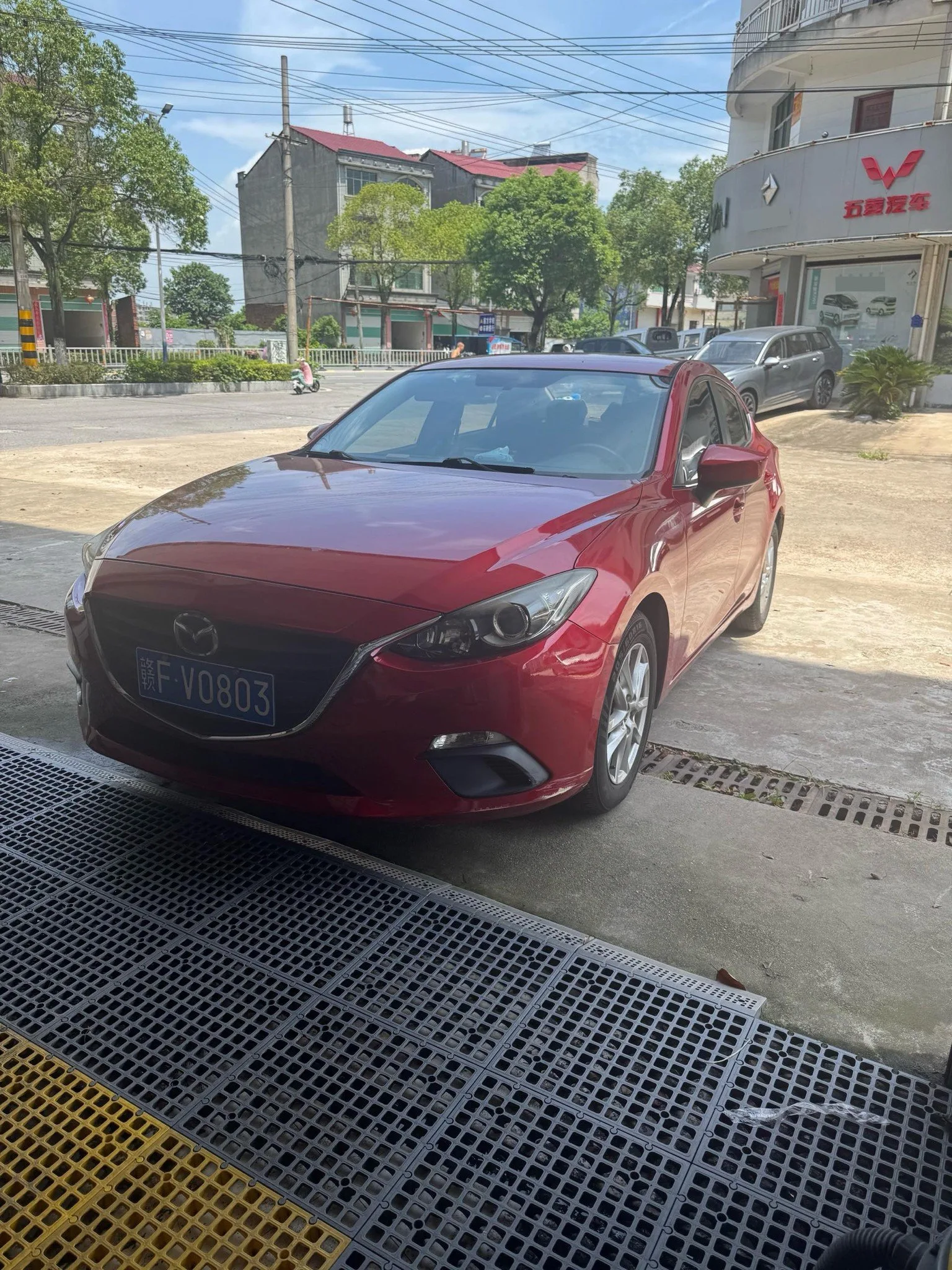 Mazda3 Axela 2014 Sedan 1.5L Automatic Comfort