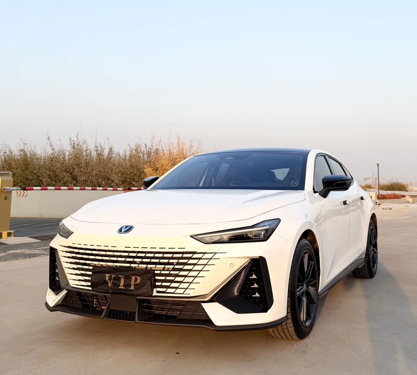 Changan 2024 UNI-V 1.5T Premium Automatic
