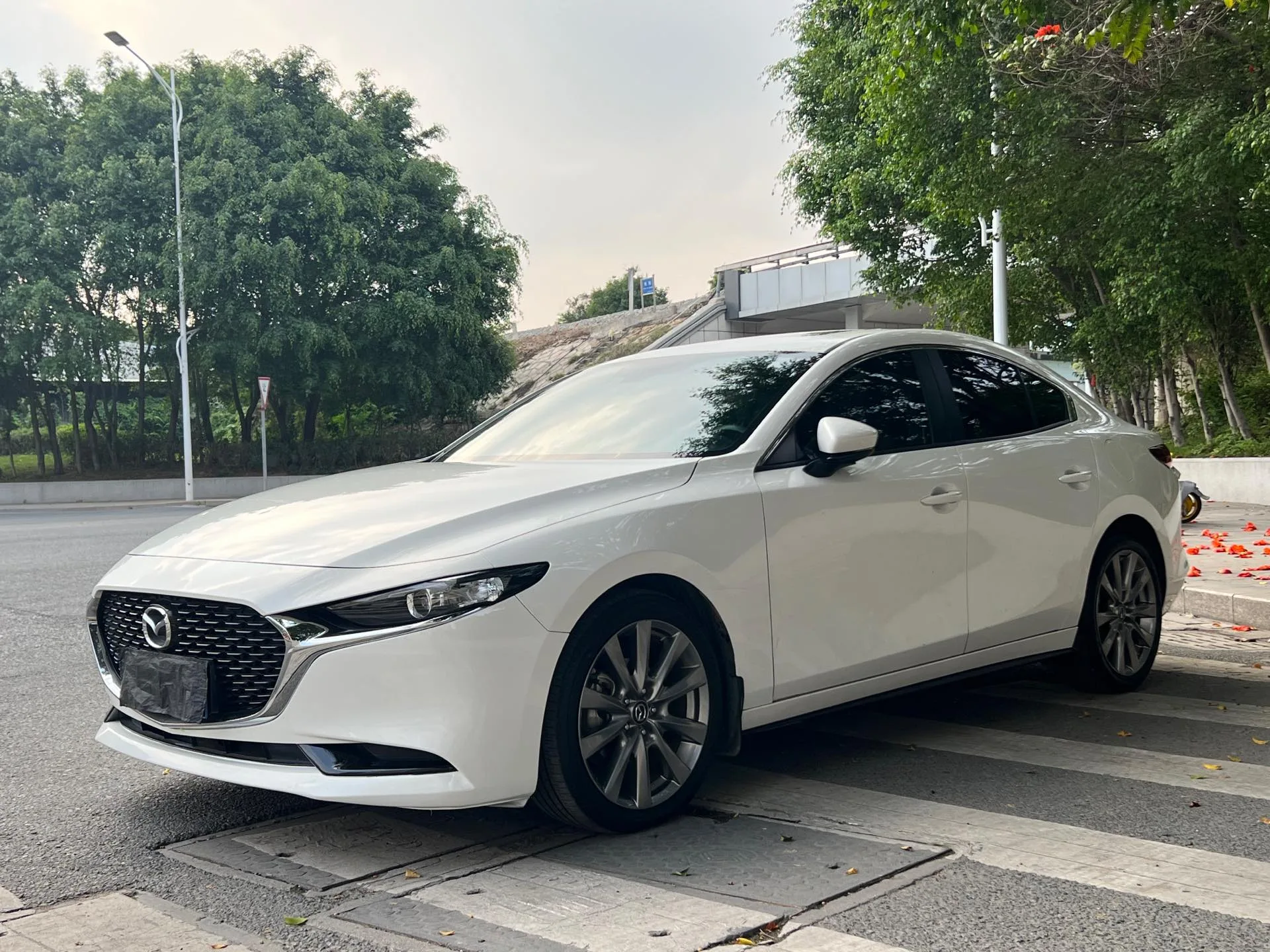Mazda3 Axela 2022 2.0L Automatic Premium Edition