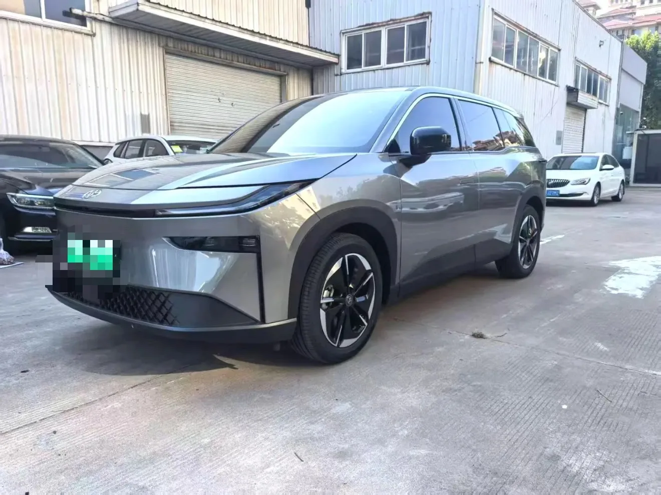 Toyota 2025 Platinum 3X 430 Air Automatic
