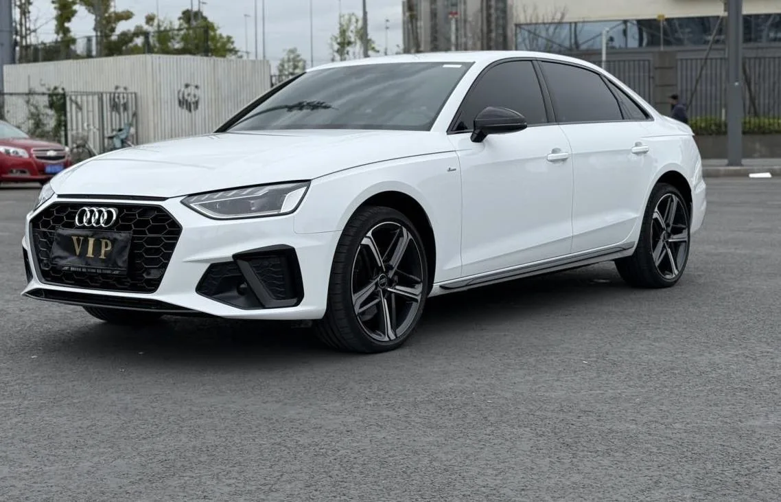 Audi 2025 A4L 2.0TFSI 40TFSI 2 Million Unit Enjoyment Edition Luxury Dynamic Model Automatic Transmission
