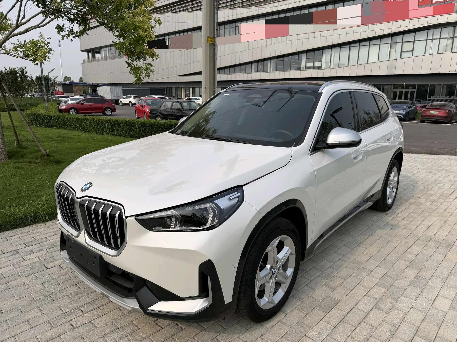 BMW 2024 X1 sDrive20Li 1.5T X Design Package Automatic