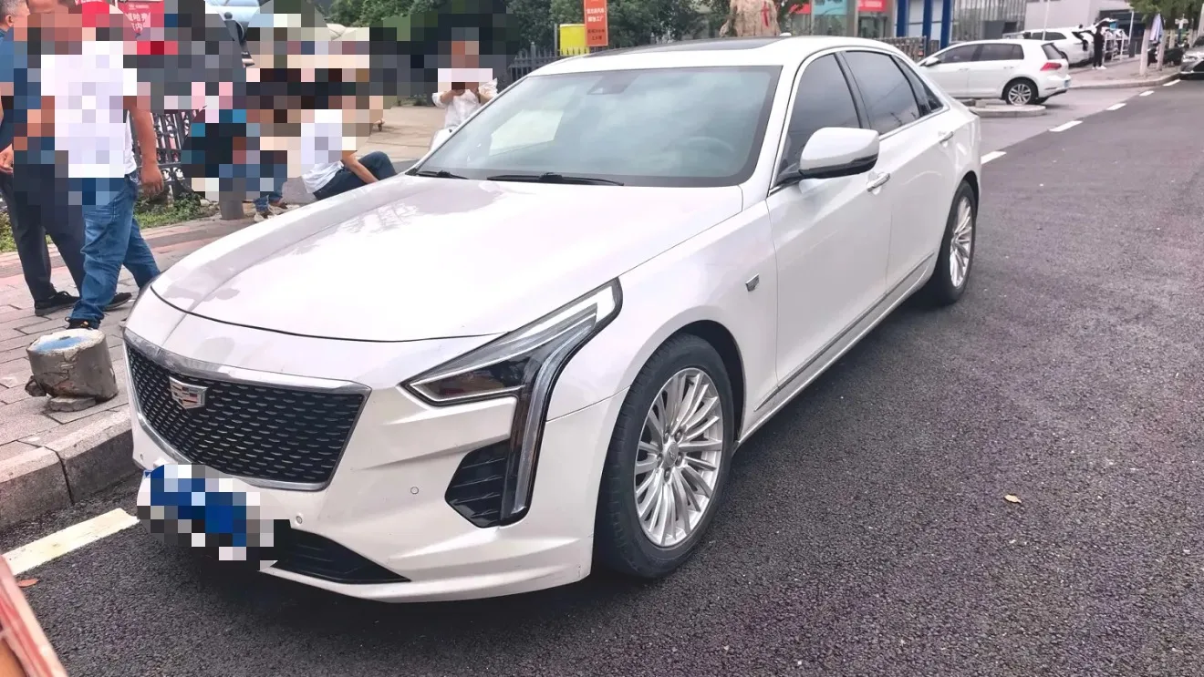 2021 Cadillac CT6 28T Luxury