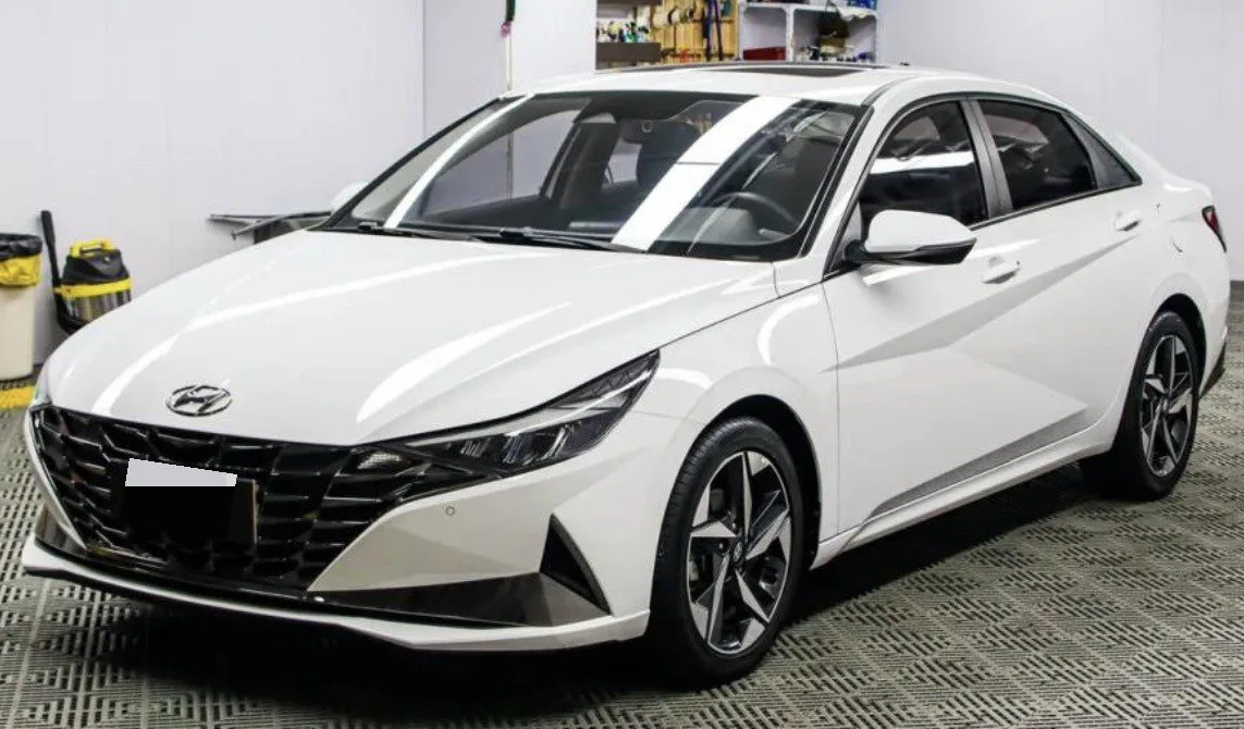 2021 Elantra 1.5L CVT LUX Premium Edition