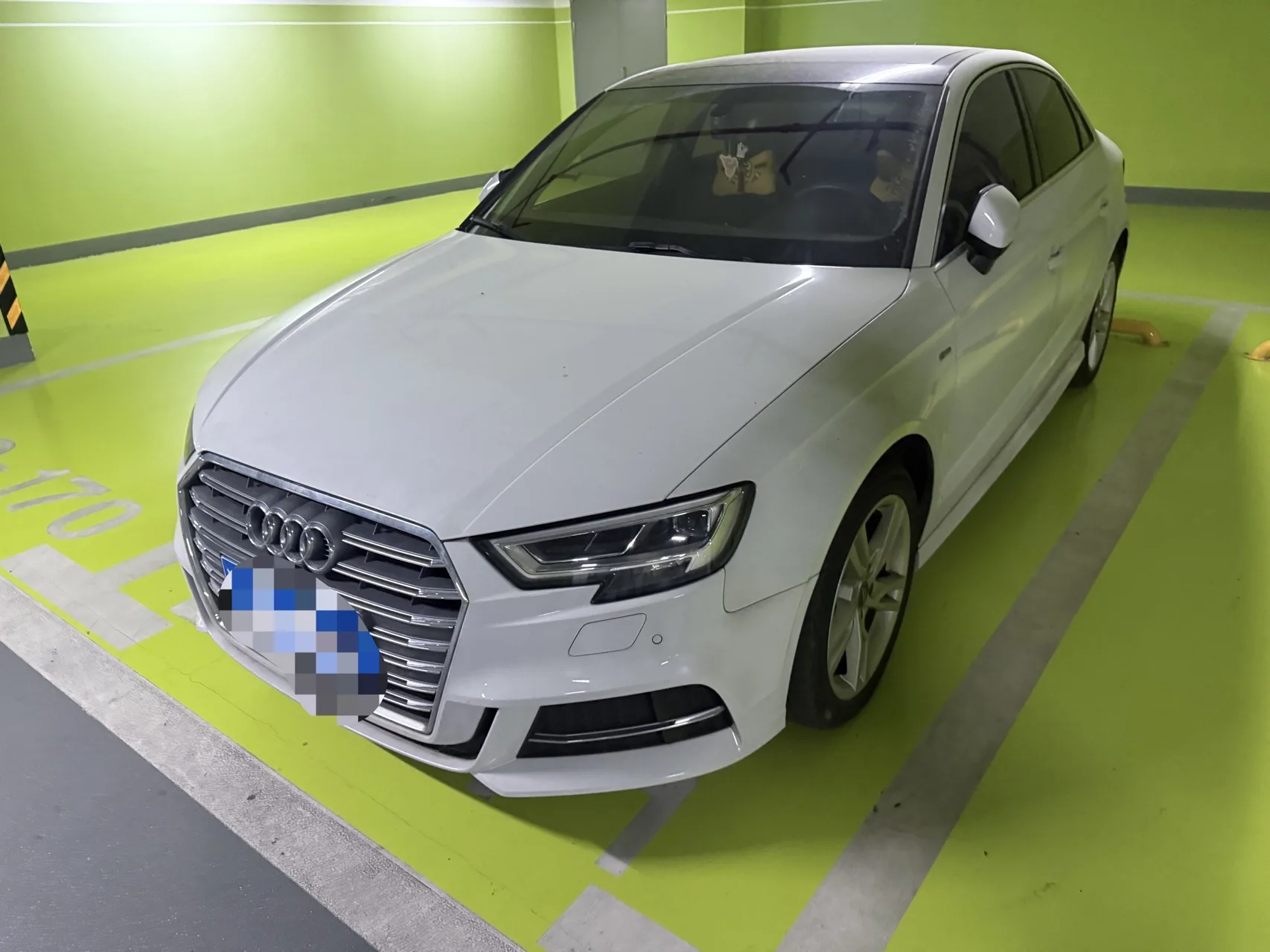 奥迪 A3 2020 豪华轿车 35 TFSI 时尚 版 （国家的 在 排放 标准）