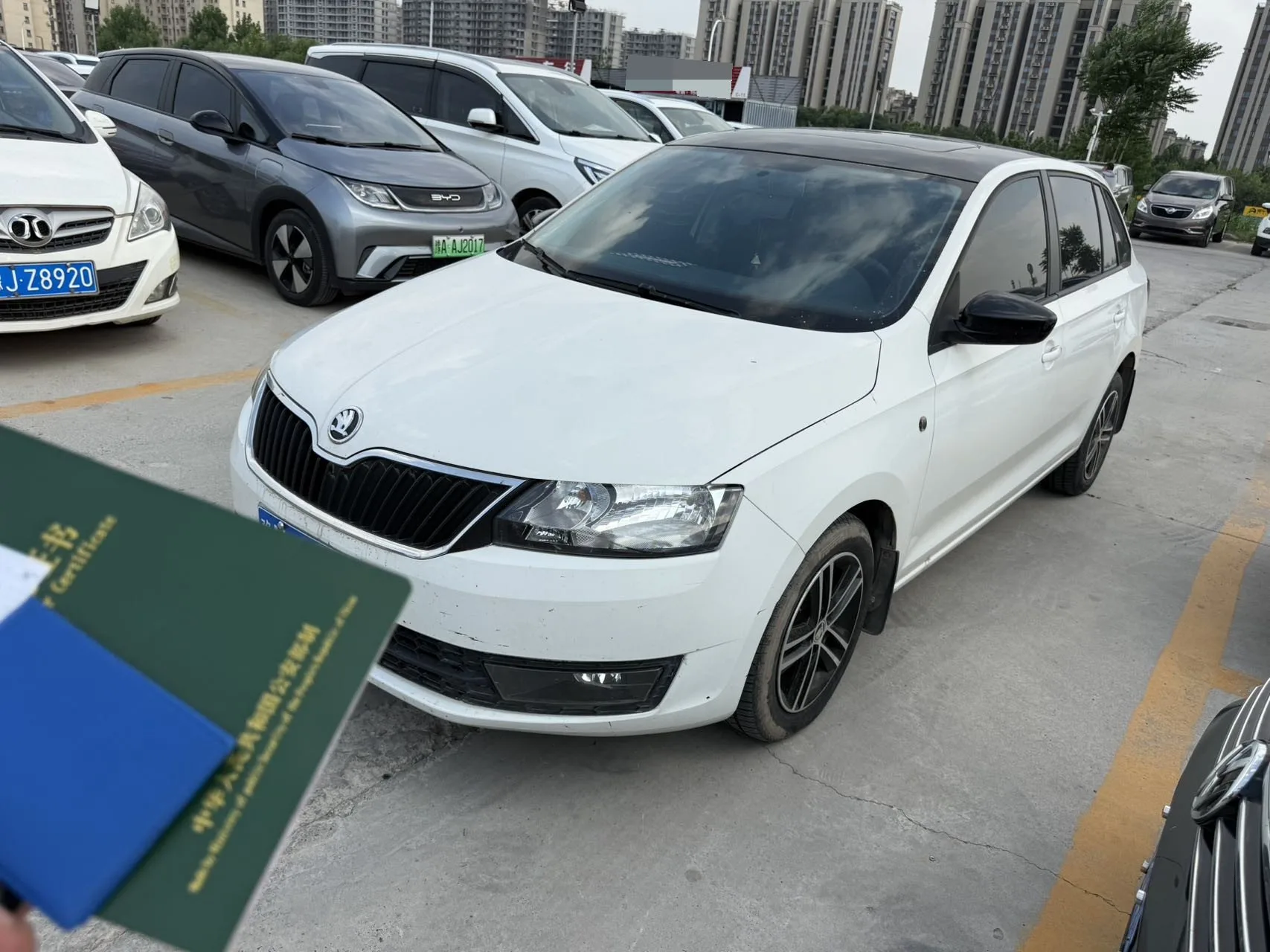 Rapid 2014 1.6L Automatic Enjoy Edition