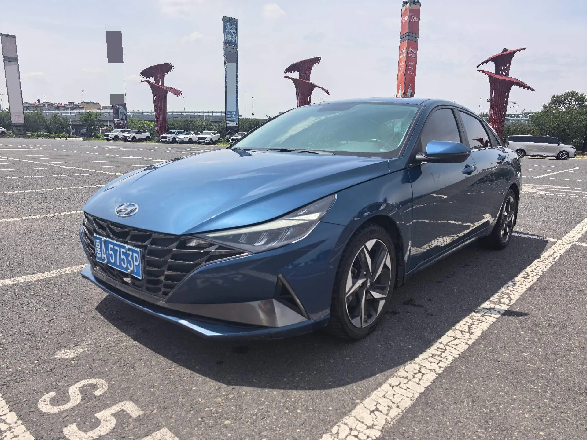 Хён Elantra 2021 1,5 l вариатор ЛЮКС Премиум Версия