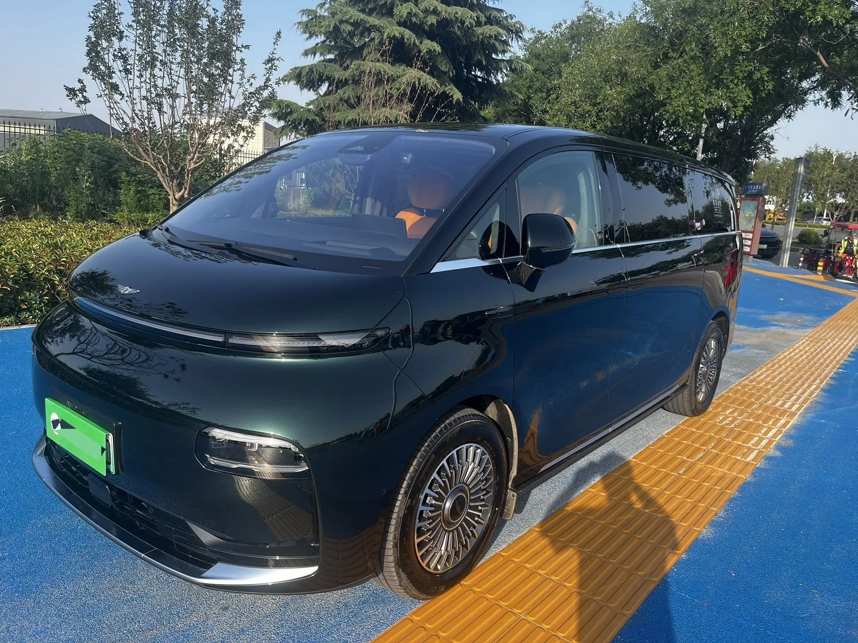 2025 LEVC L380 805km Flagship Edition 4WD Automatic