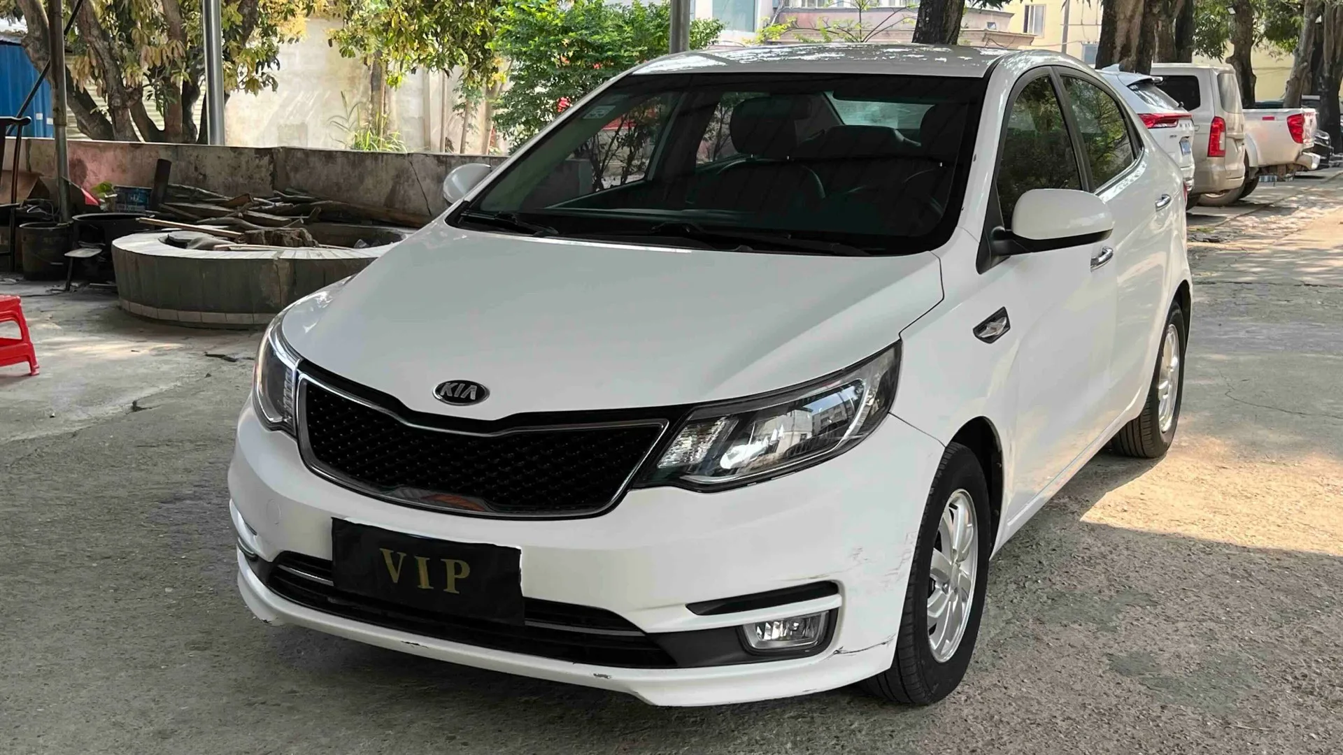 Kia K2 2015 Sedan 1.4L AT TOP