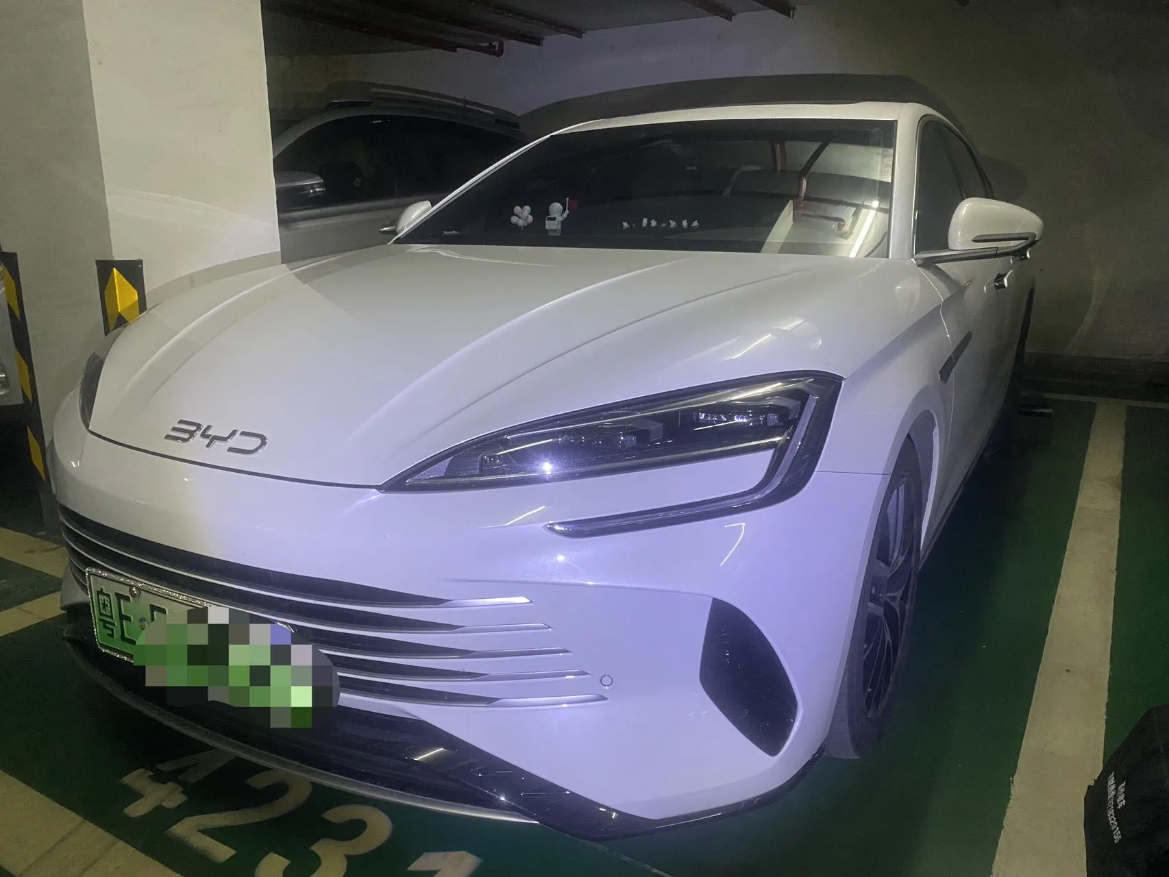 BYD 2024 Seal DM-i 1.5 CVT Glory Edition 121km/h Premium Automatic