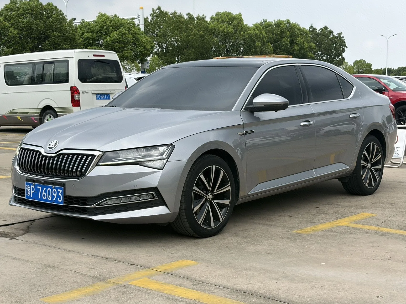 Superb 2023 Facelift TSI280 DSG Premium Edition