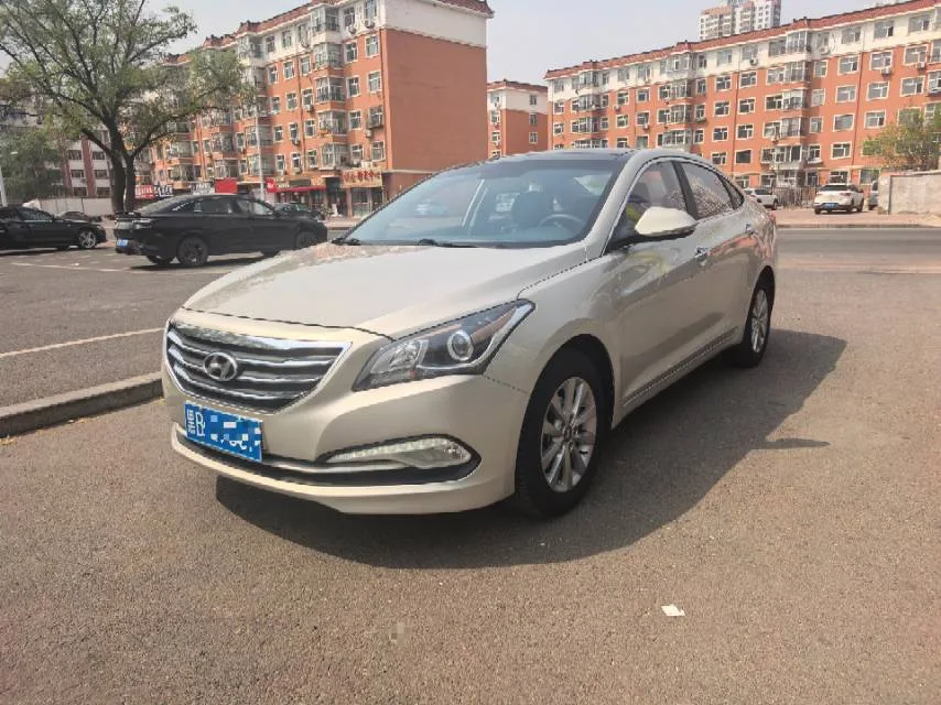 2014 Mistra 1.8L Automatic Intelligent GLS