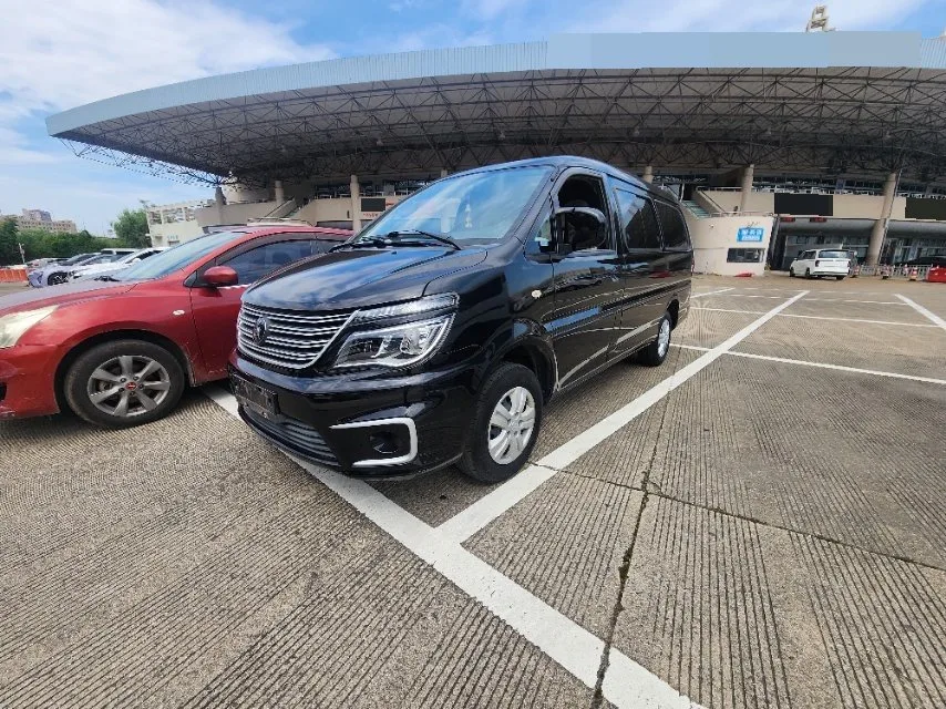 Fengxing Lingzhi M5L 2022 Model Year Lingzhi M5L 1.6 Practical Edition 7-Seater Manual Transmission