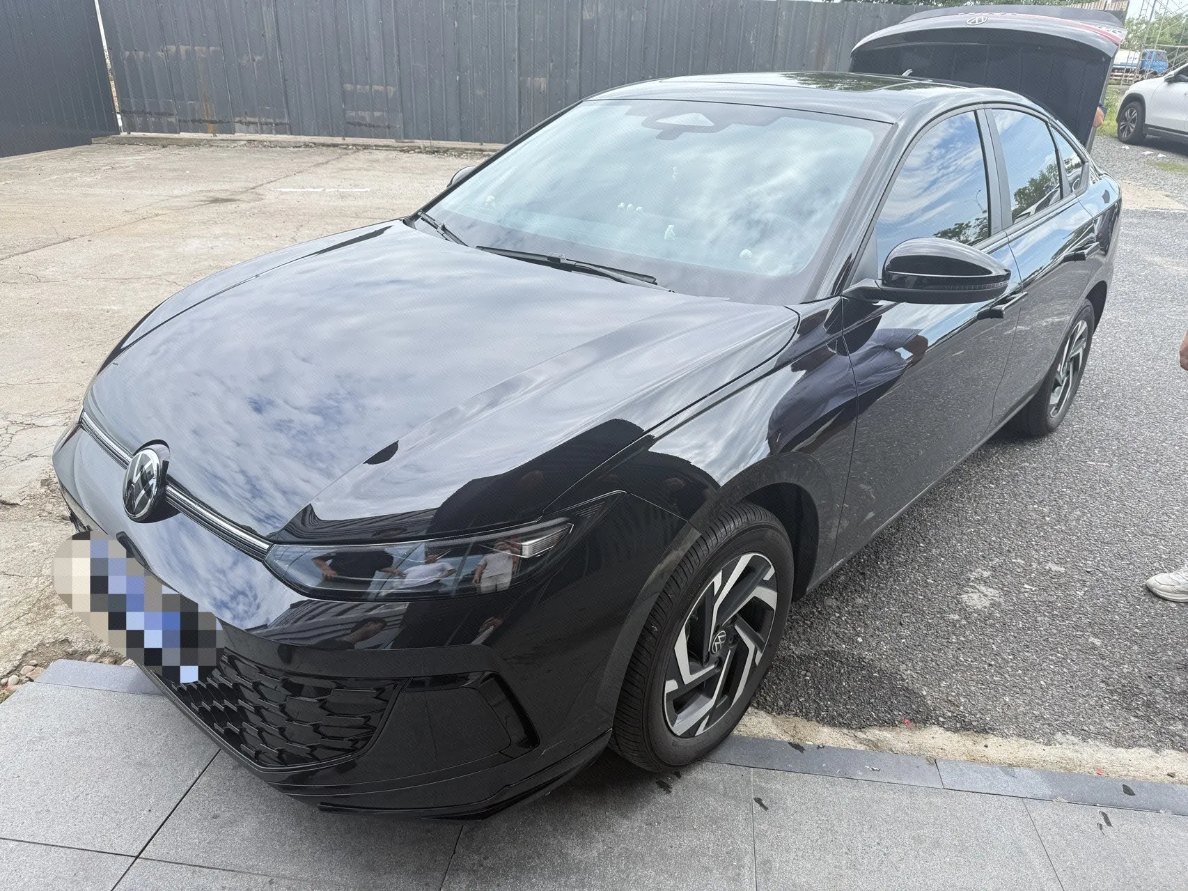 Volkswagen 2026 Lavida Pro 1.5 Starry Sky Six Million Edition Automatic
