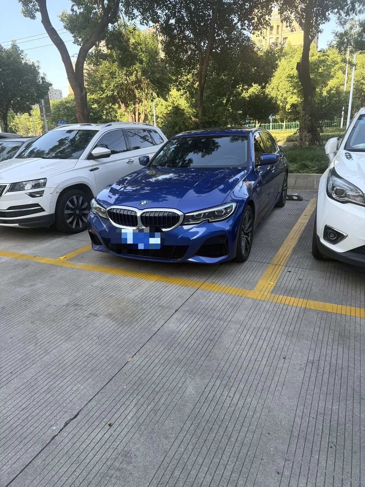 BMW 3 Series 2020 325Li First Edition