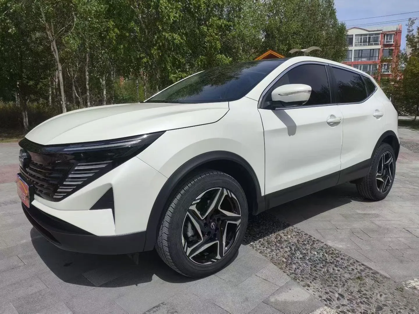 Nissan 2025 Qashqai Honor 2.0 CVT Honor XV+ Leading Edition Automatic