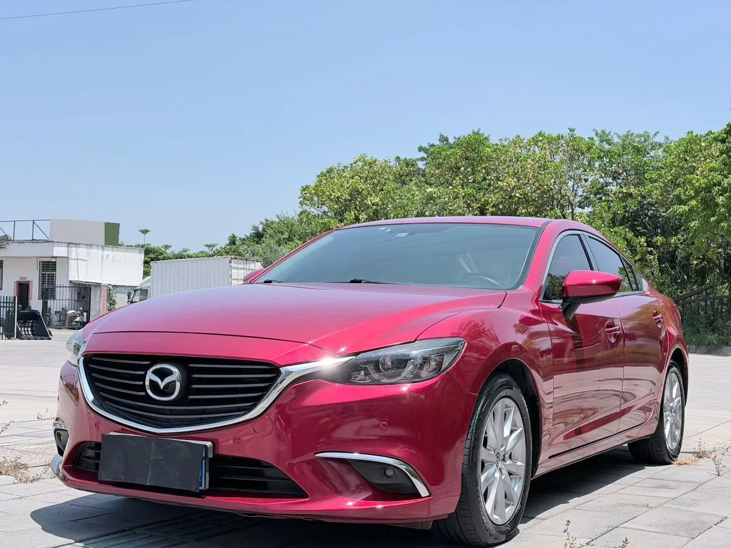 Mazda6 Atenza 2017 2.0L Blue Sky Luxury Edition