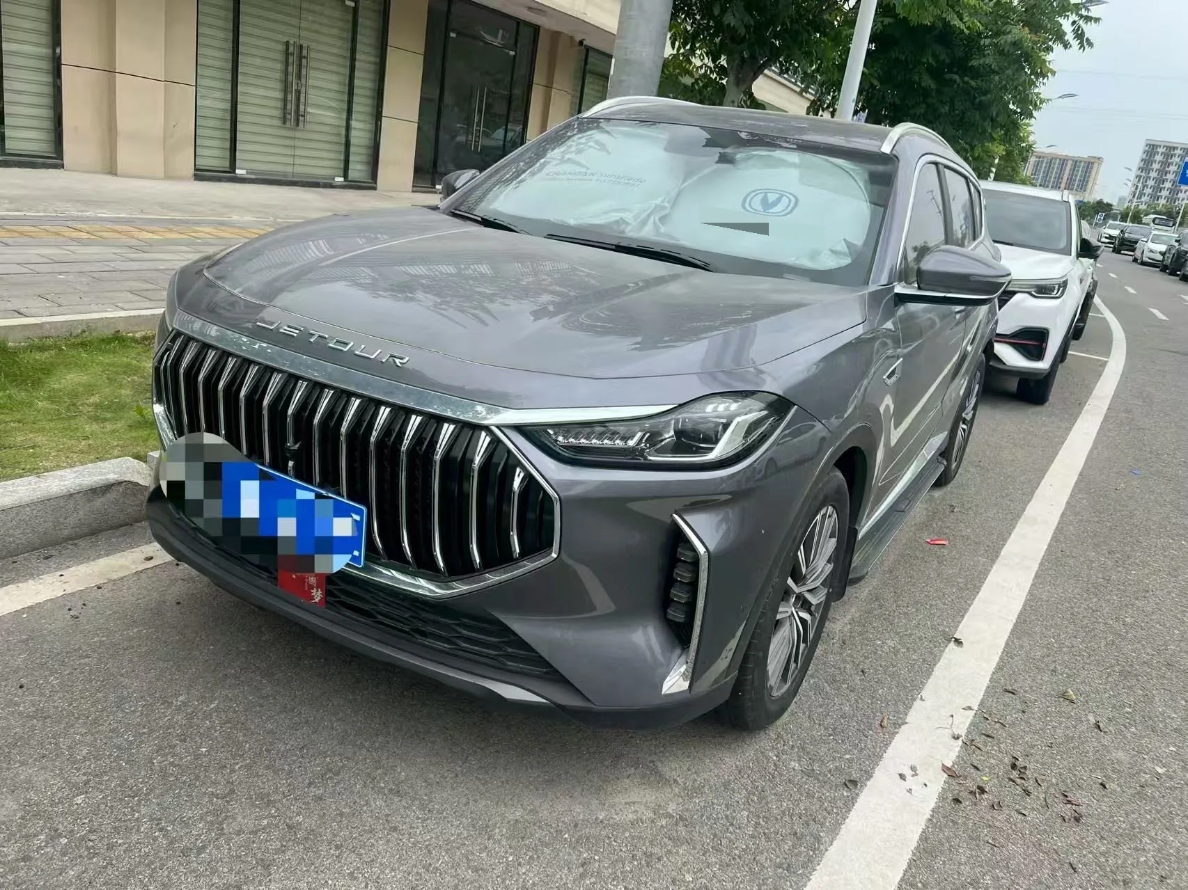 Jetour X70 PLUS 2023 1.6T DCT Strongest PLUS 7-seater