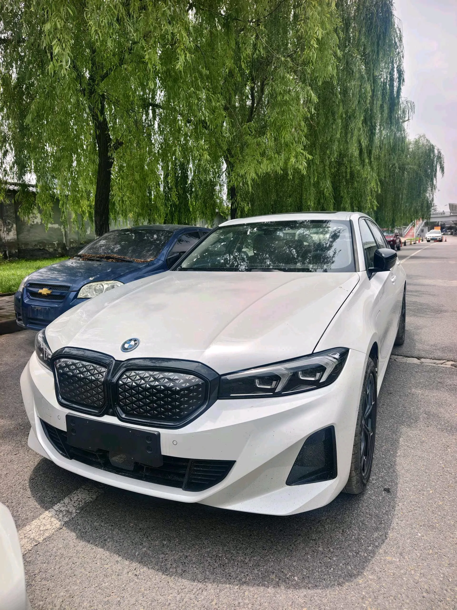 BMW 2025 i3 eDrive 40 L Shadow Edition Automatic