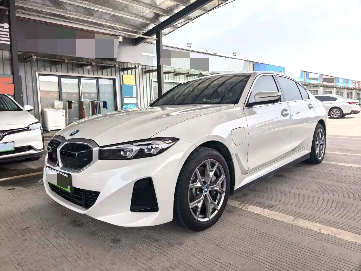 BMW 2024 i3 eDrive 35L Automatic
