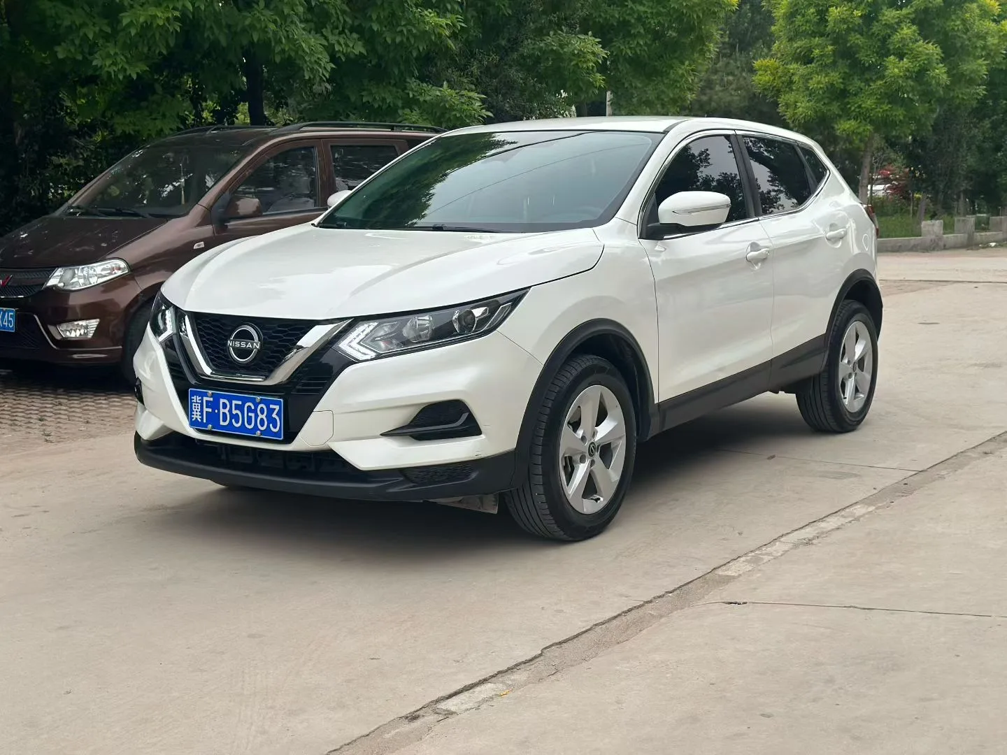 Nissan 2025 Qashqai Honor 2.0 CVT Honor XV+ Leading Edition Automatic