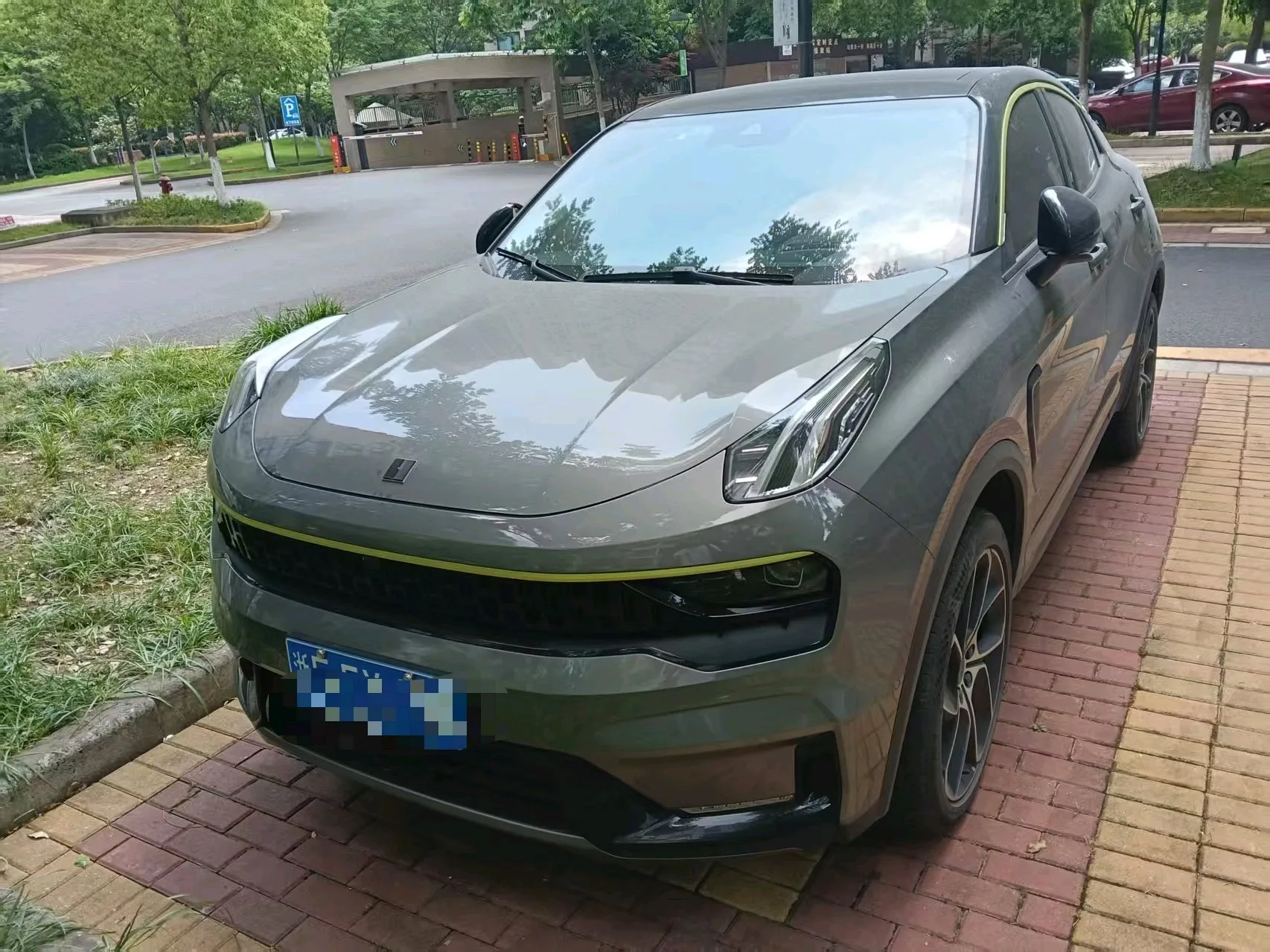 Lynk & Co 05 2020 2.0TD Two-Wheel Drive Halo